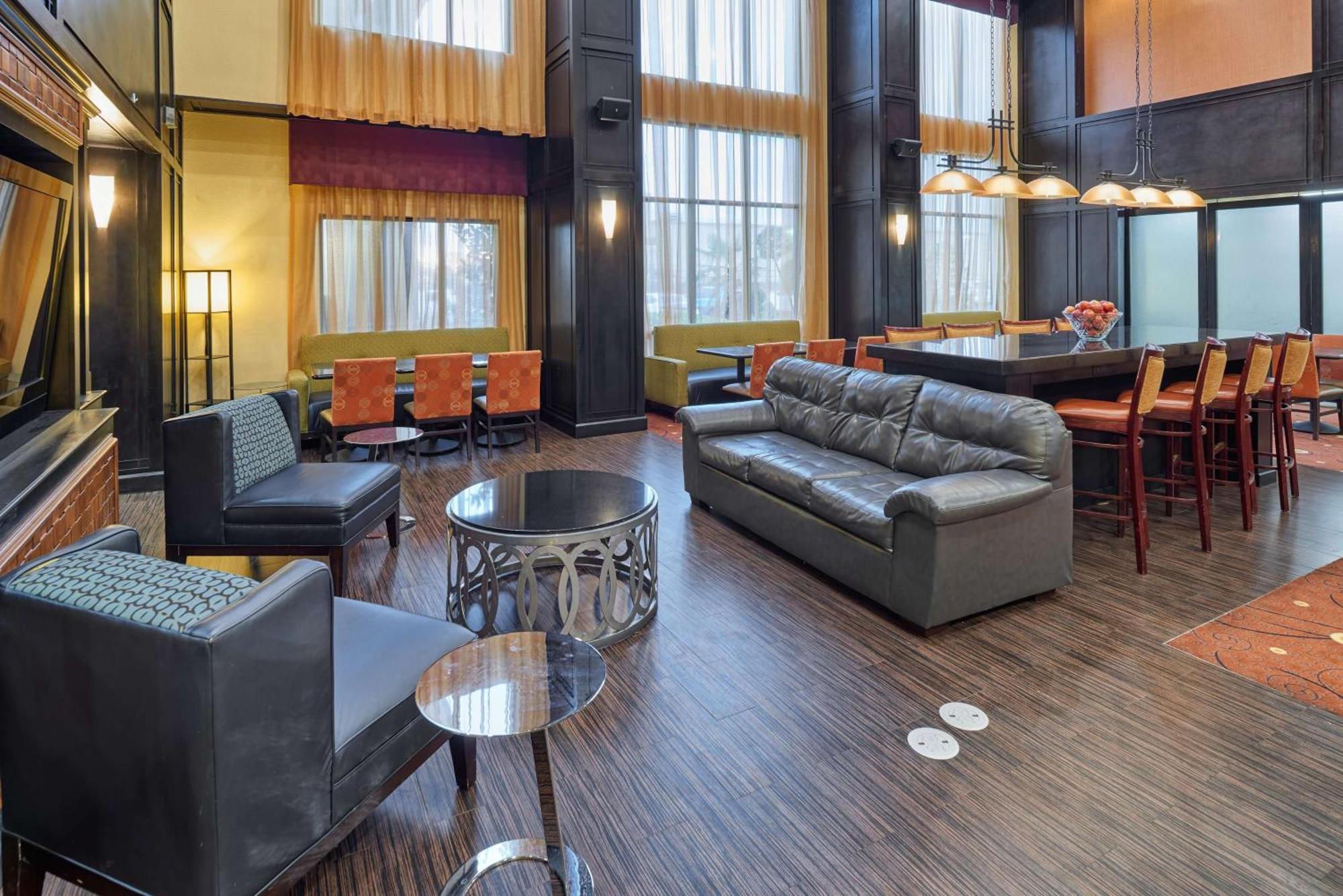 Hampton Inn & Suites Longview North Bagian luar foto
