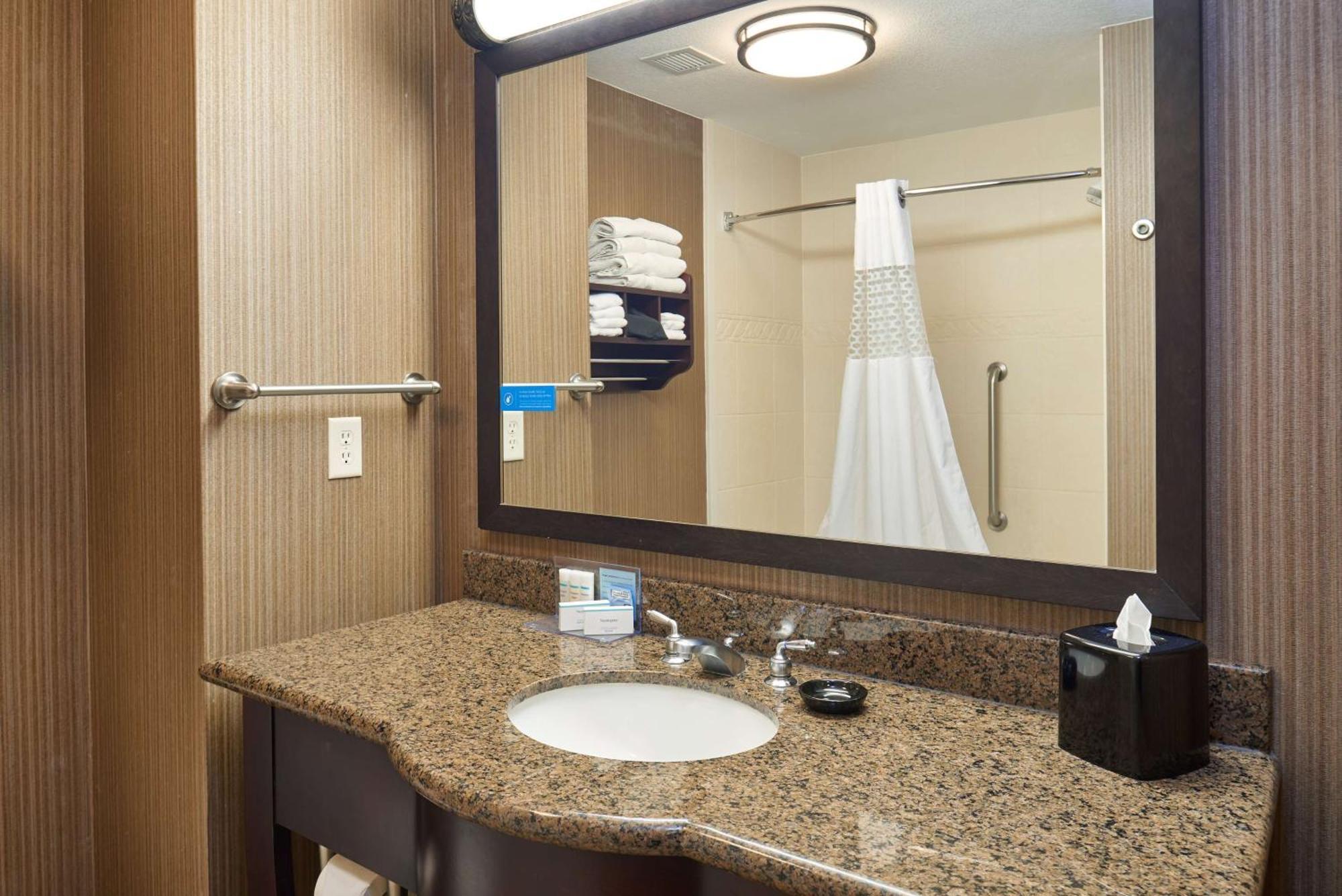 Hampton Inn & Suites Longview North Bagian luar foto